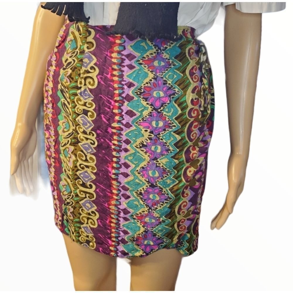 Cute Vintage Tracy Evans mini wrap skirt